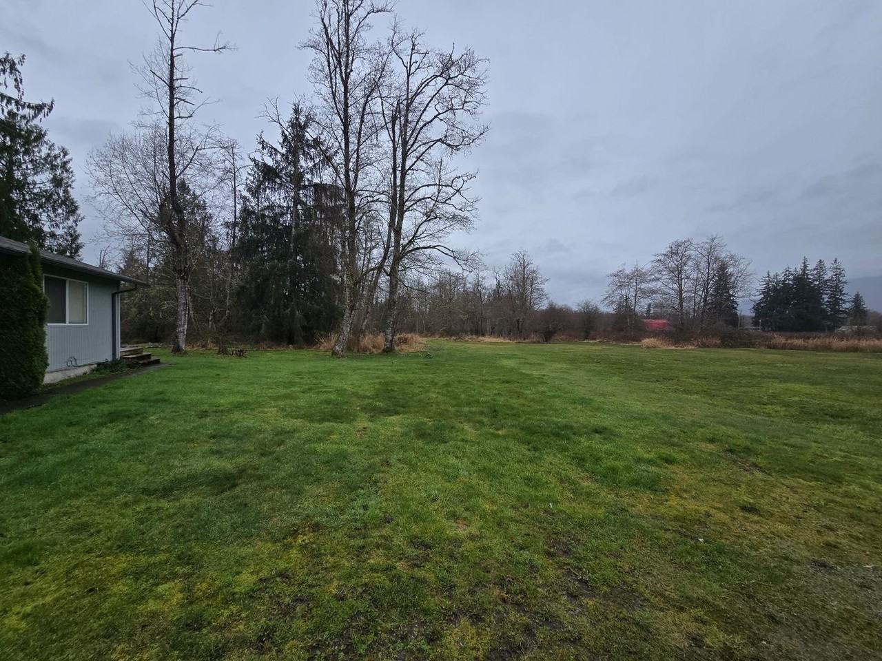 28874 S Skagit Hwy - Photo 2 of 22
