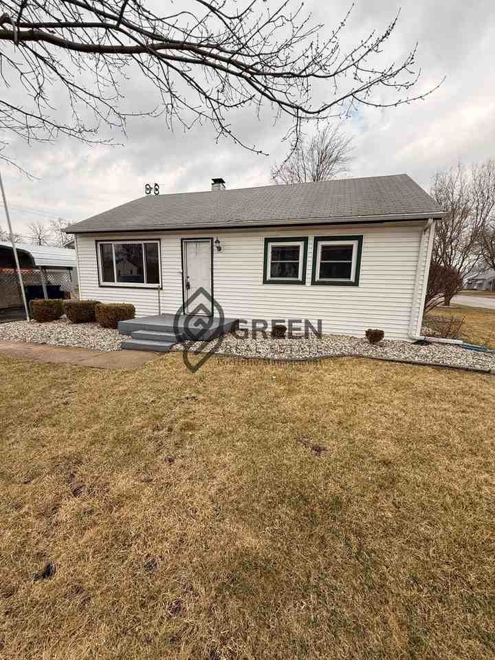 1071 E Broadway St - Photo 6 of 6