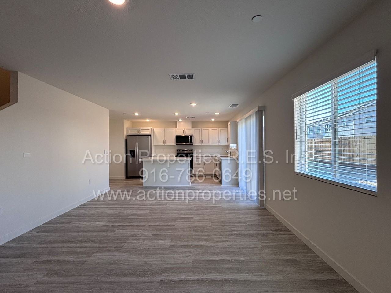 608 Imperial Ct - Photo 4 of 21