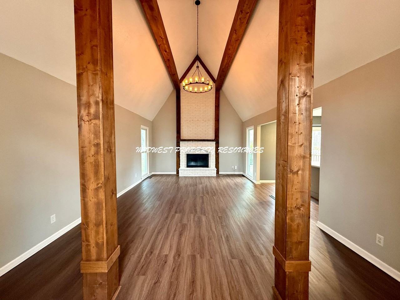 13008 W 101st St - Photo 2 of 27