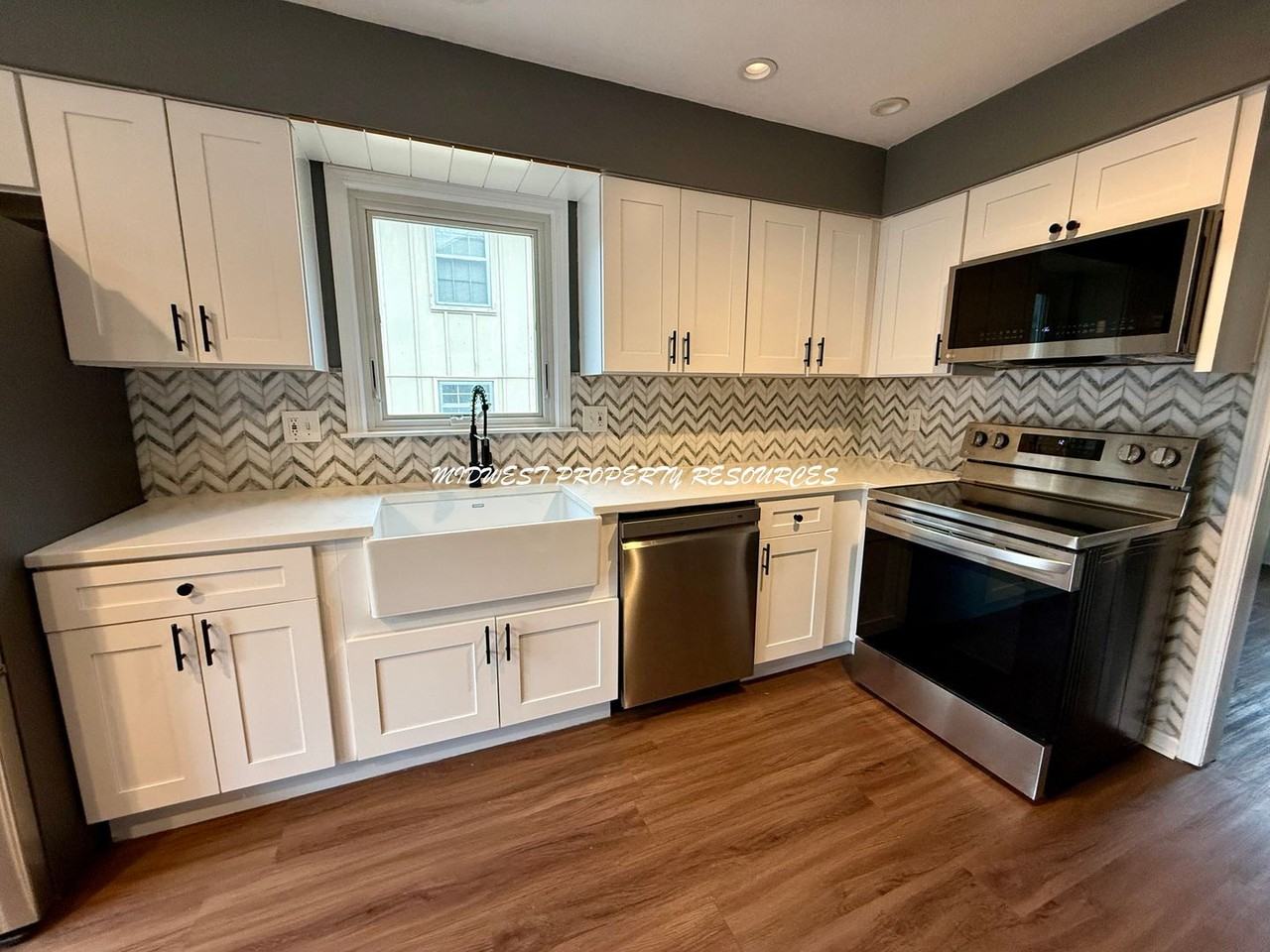 13008 W 101st St - Photo 5 of 27