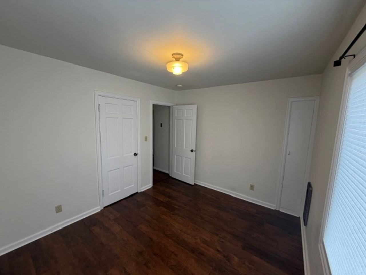 508 N Iron St - Photo 4 of 12