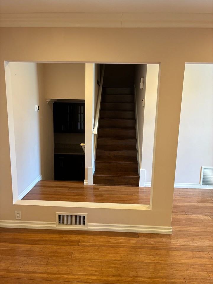 9961 Workman Ave - Photo 4 of 17