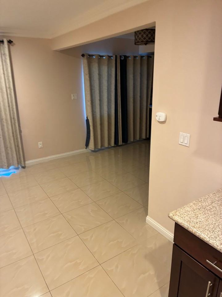 9961 Workman Ave - Photo 5 of 17