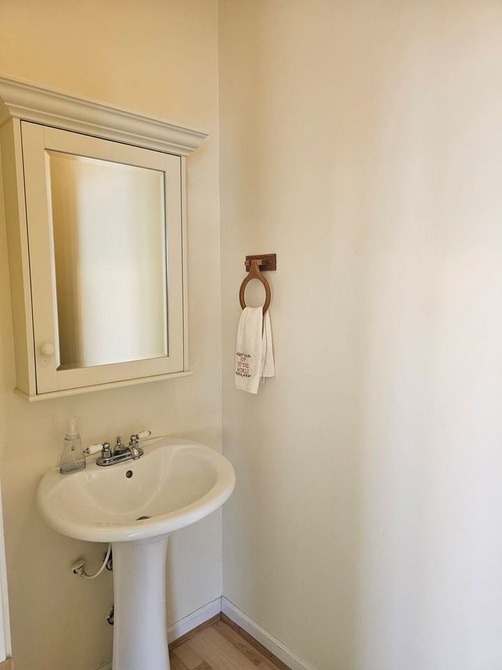 966 Avenue I - Photo 5 of 20