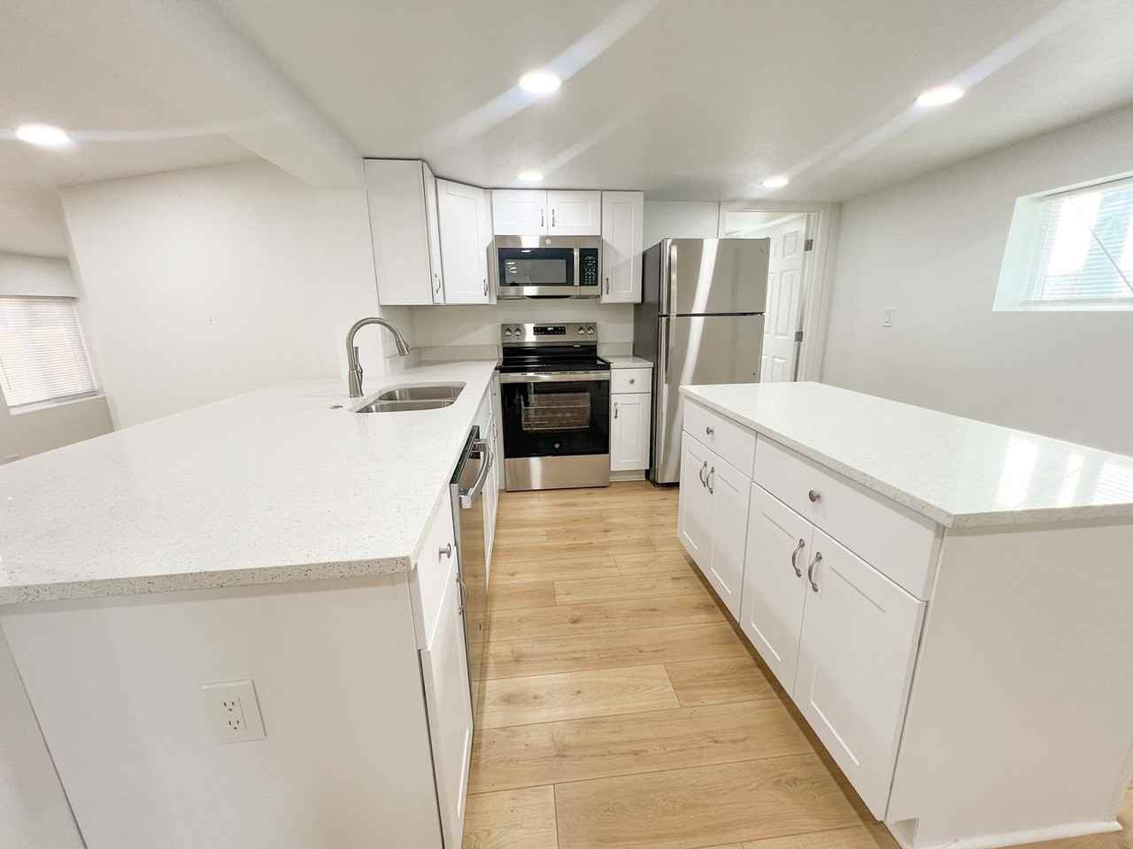 2620 S Seybert Dr - Photo 5 of 13