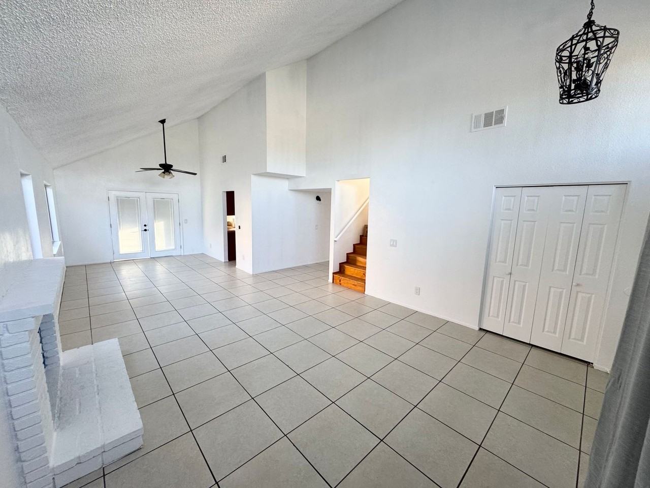 744 E Avenue J11 #11 - Photo 3 of 30