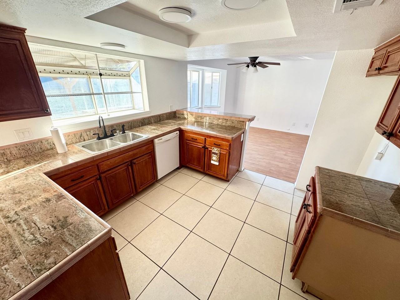 744 E Avenue J11 #11 - Photo 7 of 30