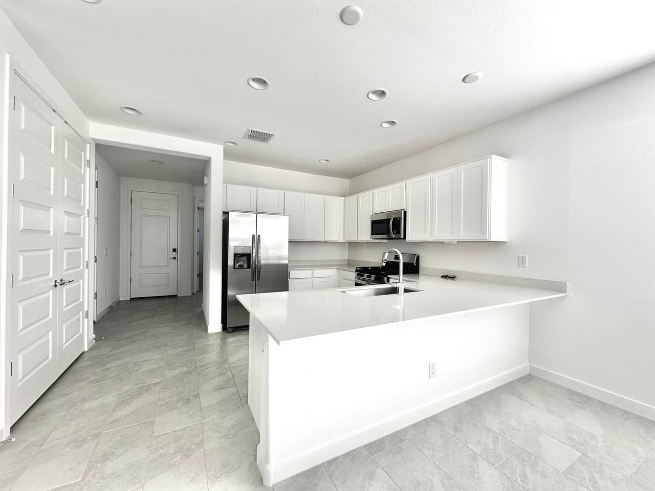 25696 N 173rd Ln - Photo 5 of 31