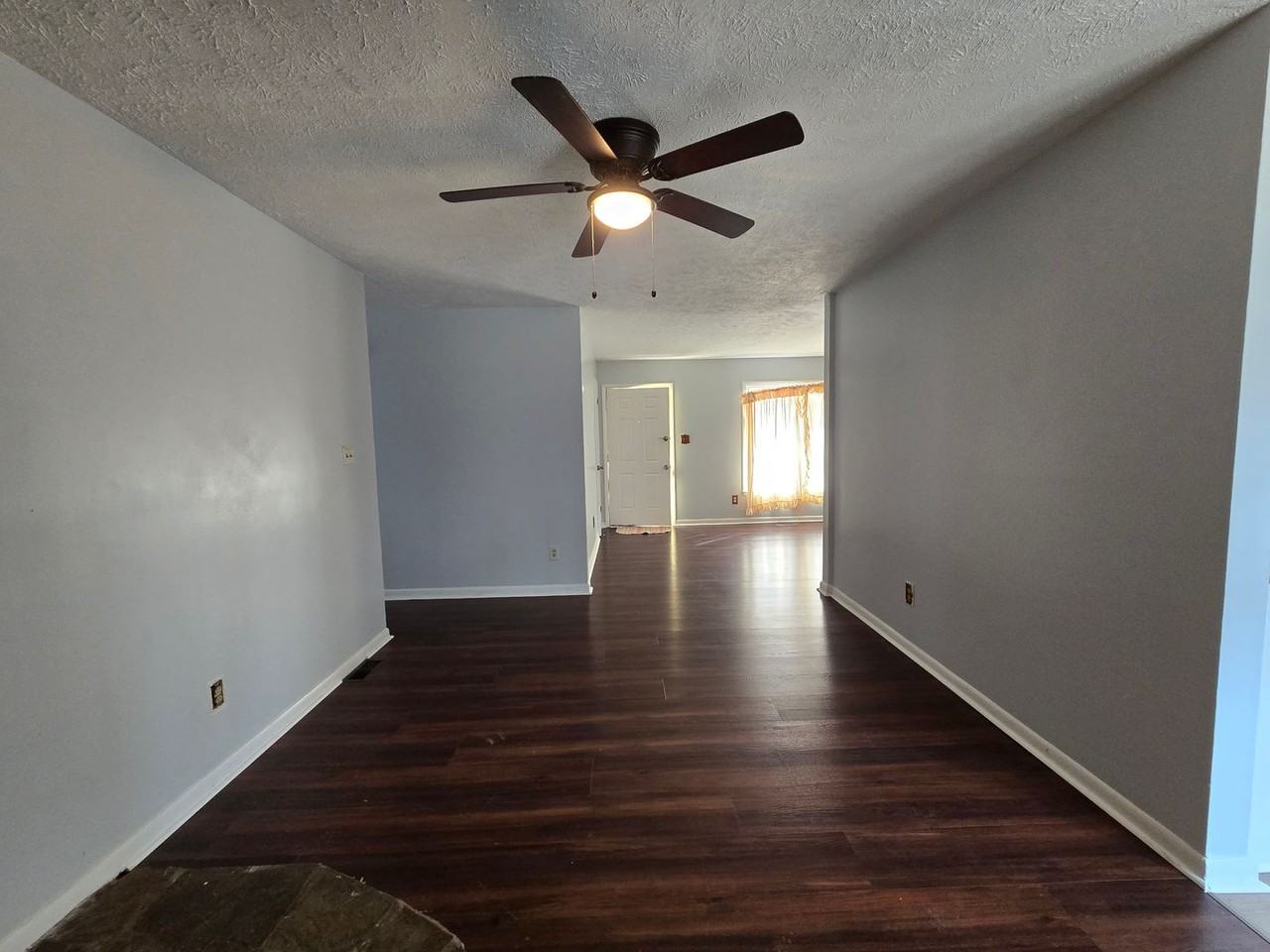 6758 Seaford Dr - Photo 2 of 13