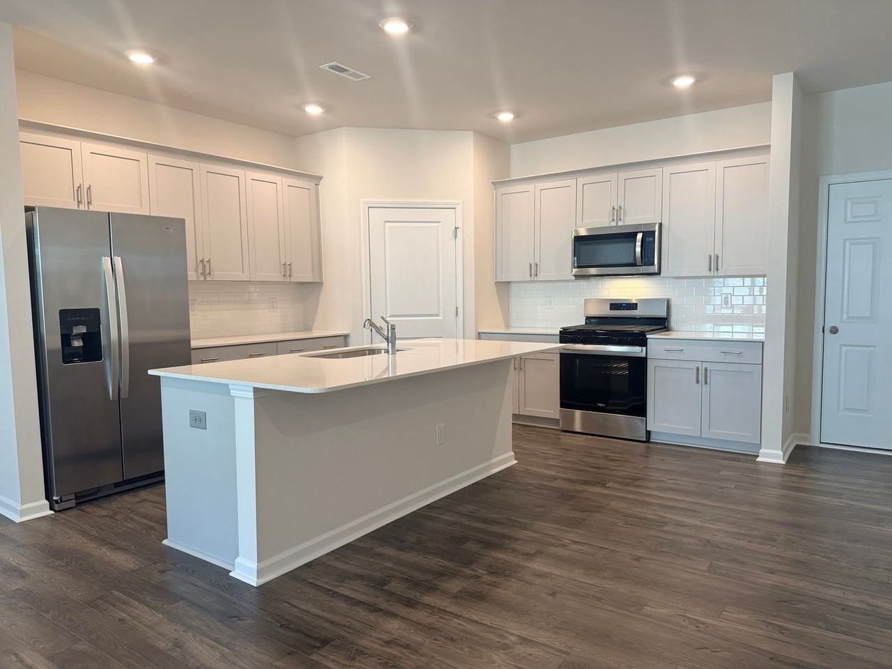 828 Old Tarboro Rd - Photo 6 of 47