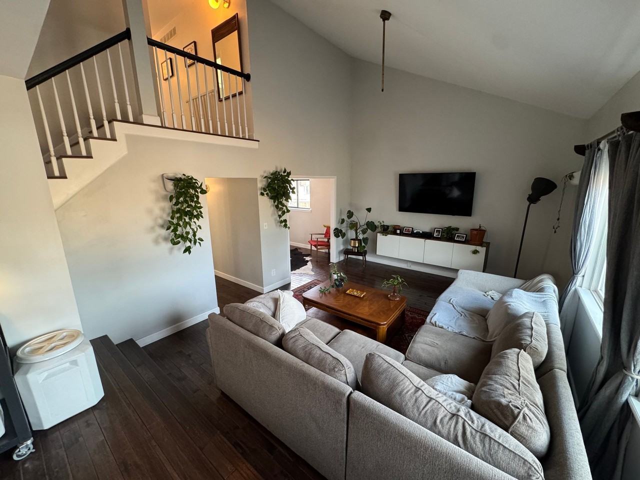 3240 3240 S Marshall St - Bedroom 1 - Photo 6 of 43