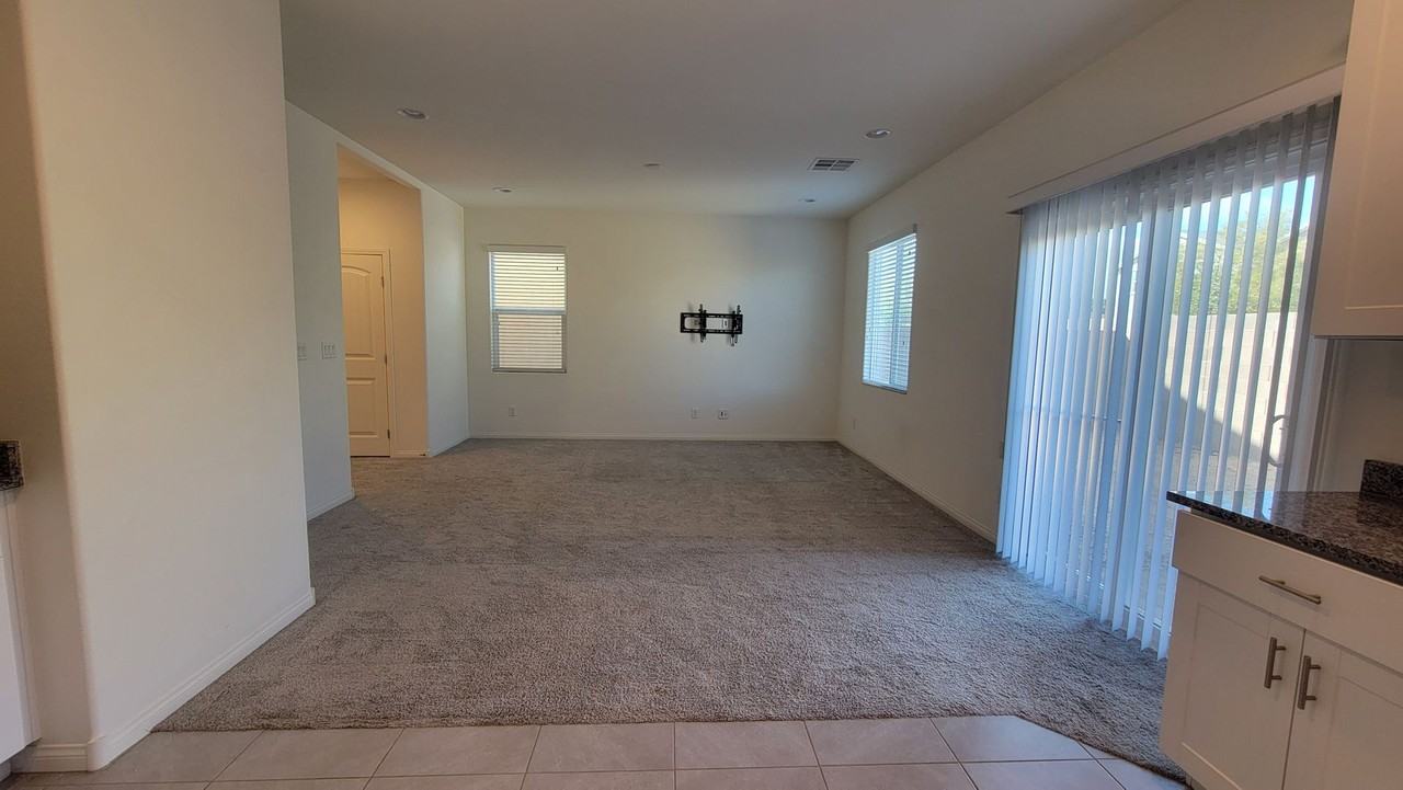 8772 Belle Castle Ct - Photo 3 of 37