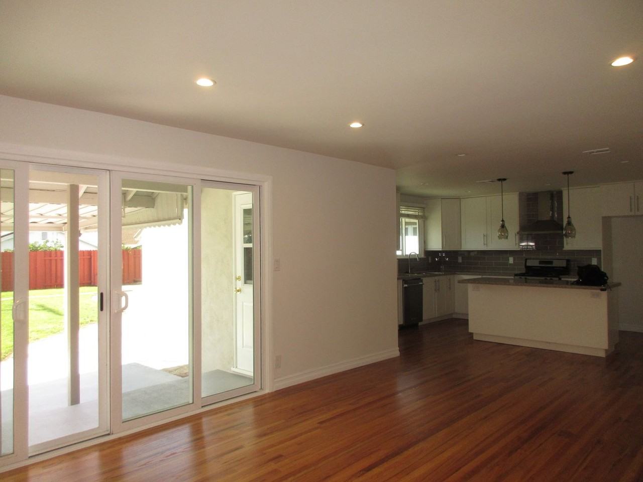 17074 Horace St - Photo 3 of 30