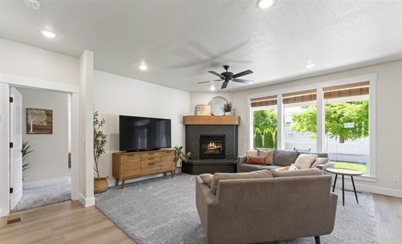 3367 N Sirocco Ave - Photo 5 of 17