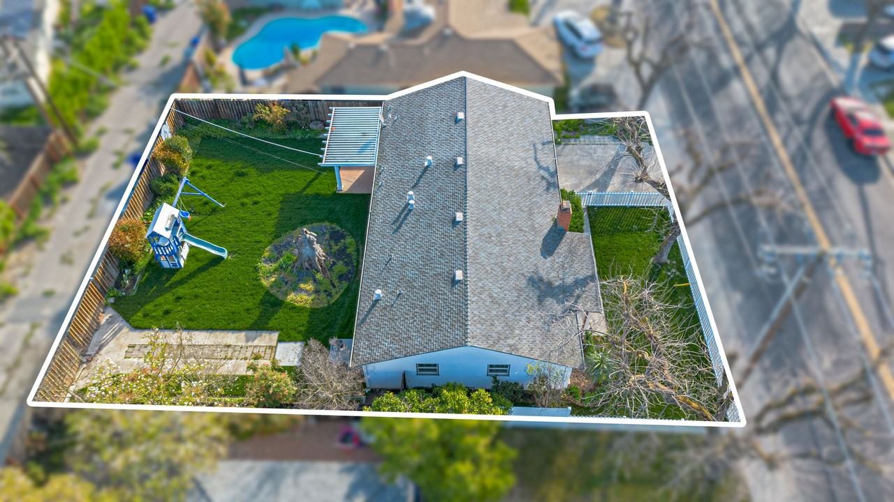 1415 W Roseburg Ave - Photo 5 of 36