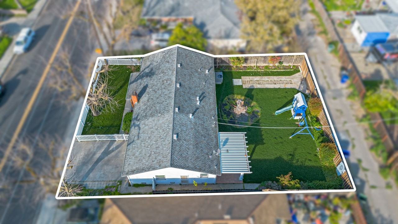 1415 W Roseburg Ave - Photo 7 of 36