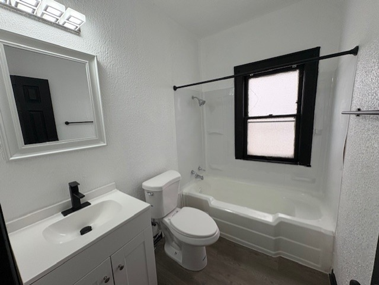 3611 E 147 St Cleveland Oh 44120 .SSC - Photo 6 of 16