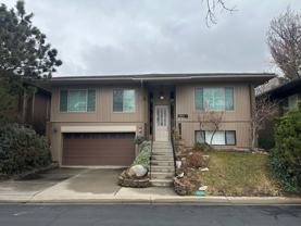 3851 S Eagle Point Dr - Photo 1 of 1