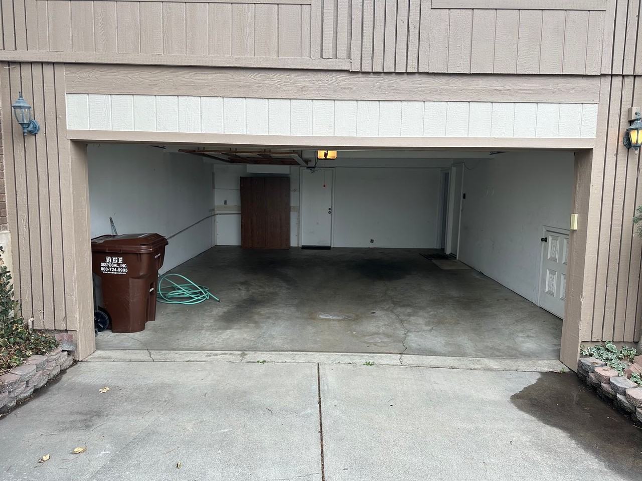 3851 S Eagle Point Dr - Photo 3 of 18