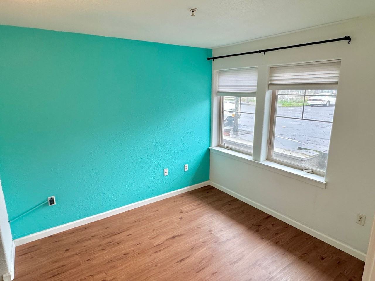 9837 Ne Irving St #301 - Photo 4 of 18