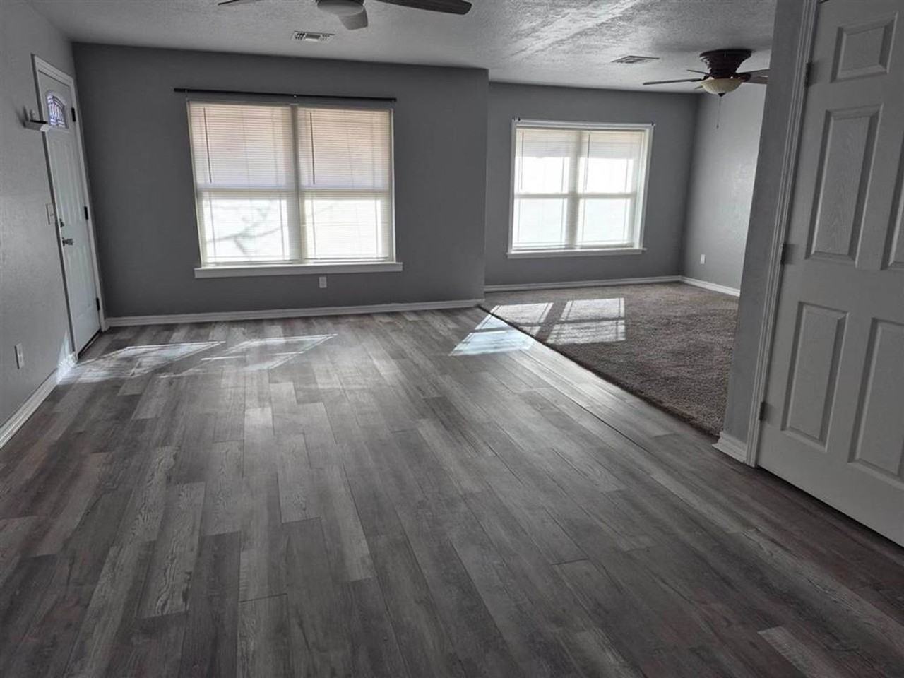 2209 Nw Smith Ave - Photo 3 of 14