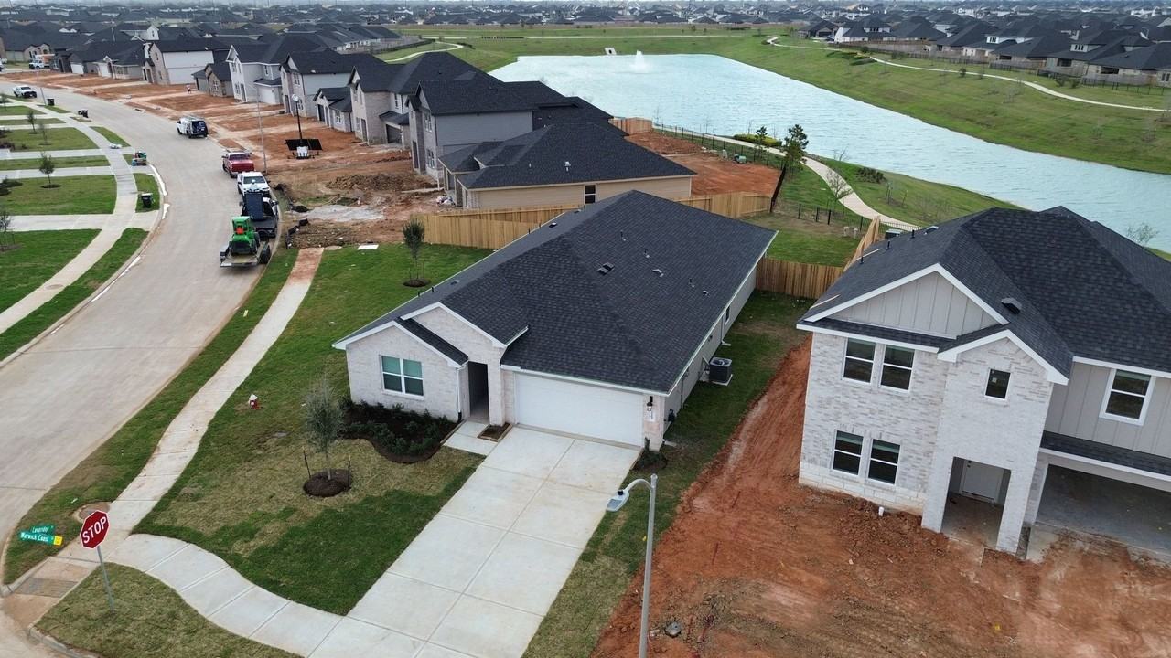 31103 Warwick Coast Ct - Photo 2 of 50