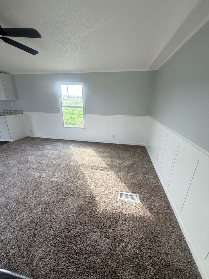 125 Lindell Way - Photo 3 of 27