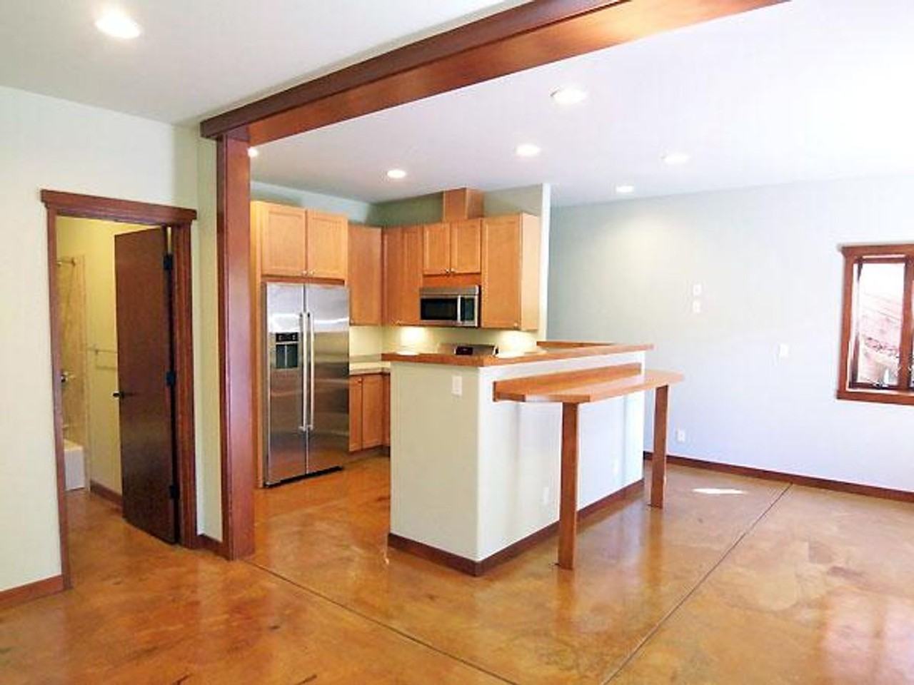 6121 Ruthland Rd - Photo 5 of 20