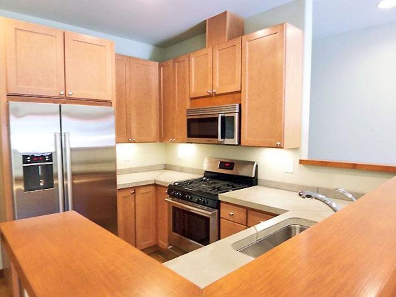 6121 Ruthland Rd - Photo 7 of 20