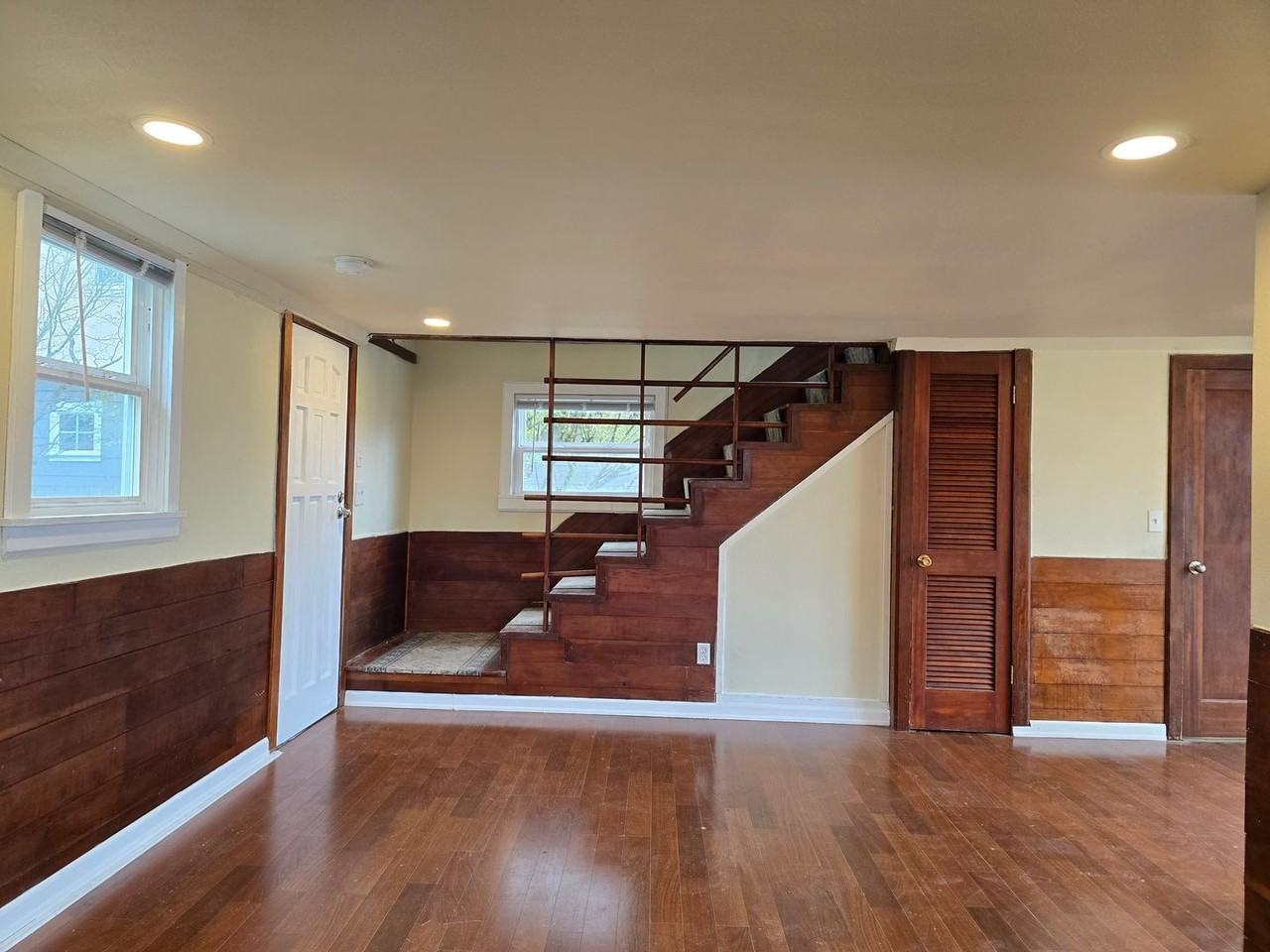 Alder Duplex - Photo 5 of 50