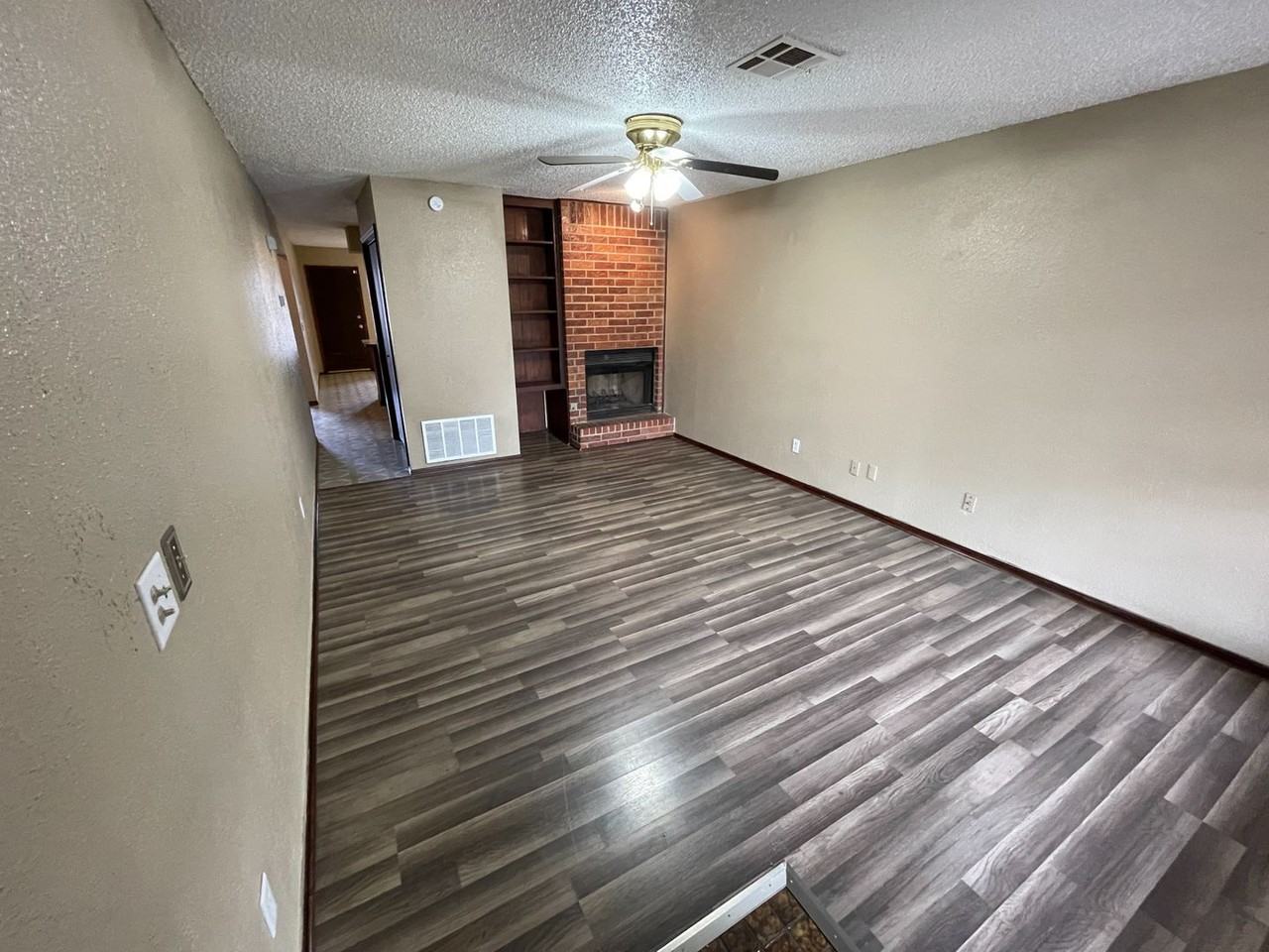 8717 Saint George Way - Photo 3 of 23