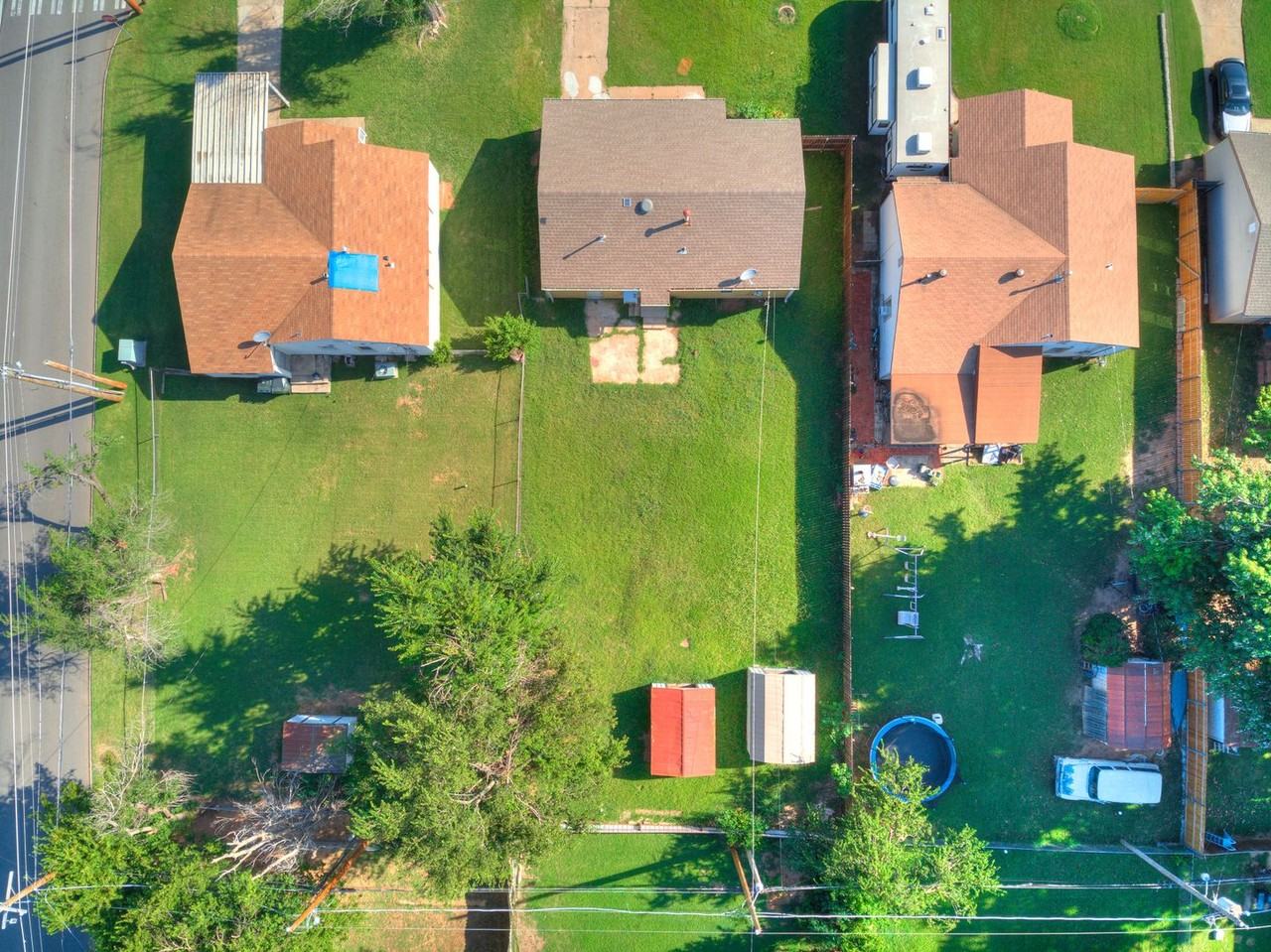 302 E Jarman Dr - Photo 7 of 22