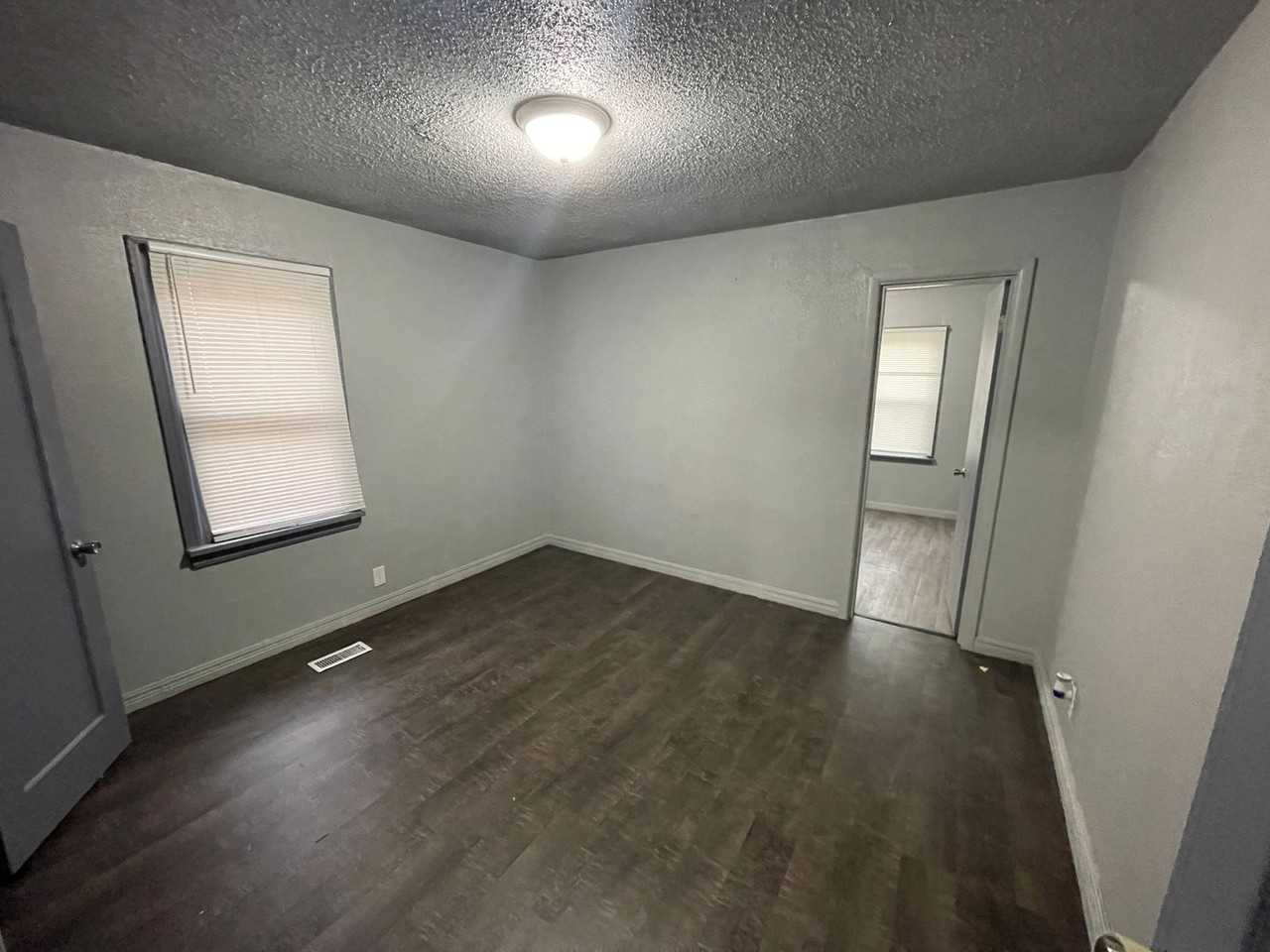 2629 Ne 16th St - Photo 5 of 23
