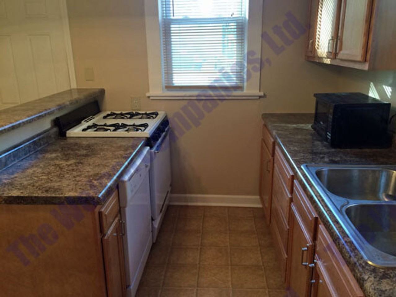 605 W Springfield Ave - Photo 6 of 16