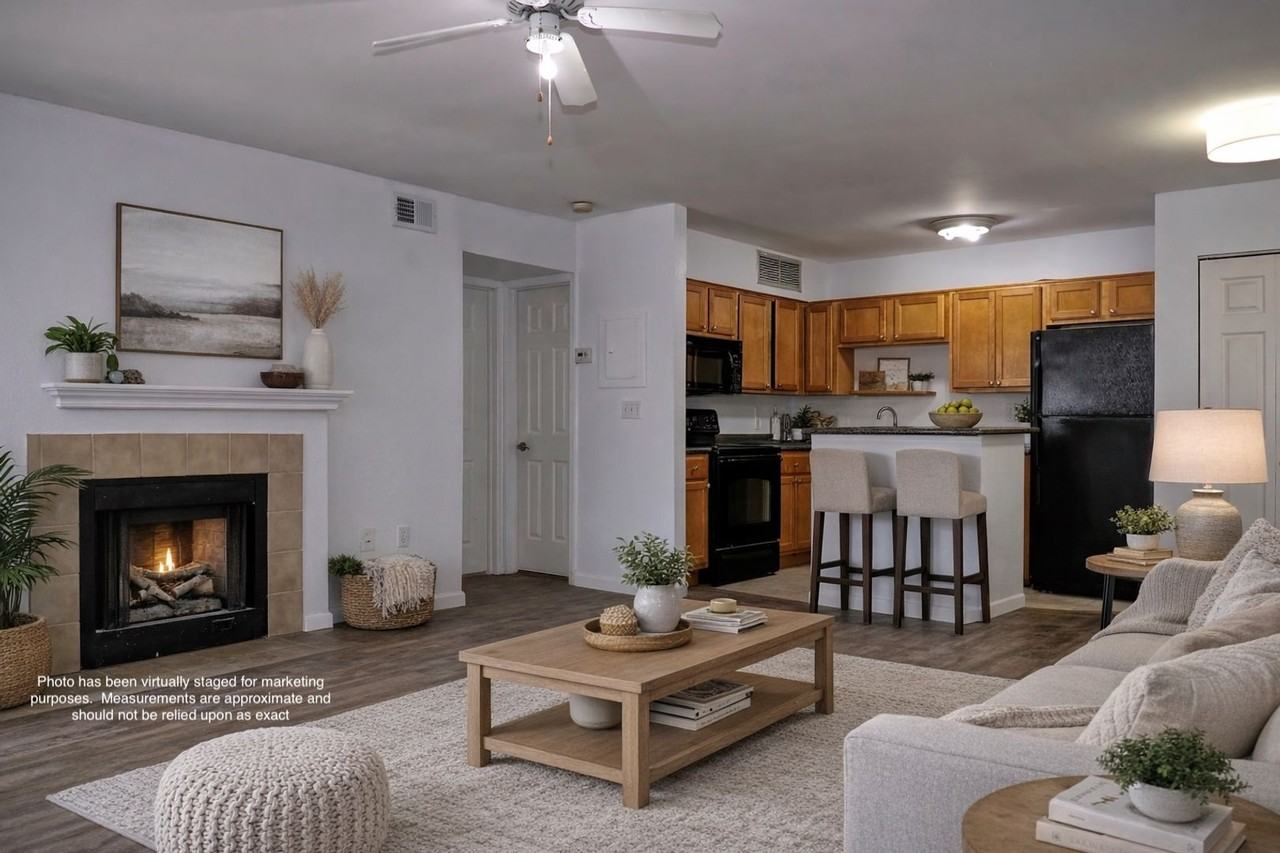 320 Black Oak Ct #106 - Photo 2 of 18