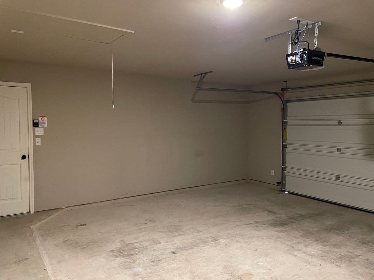 902 Clanton Cv - Photo 4 of 49