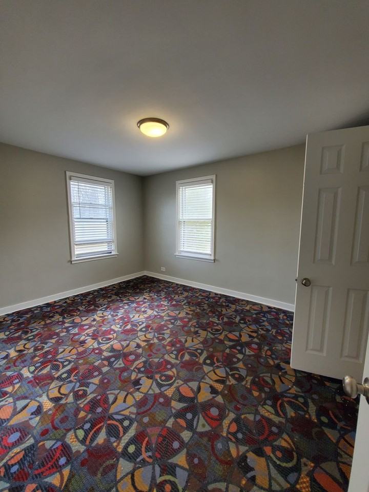 4690 Buckeye Rd - Photo 6 of 11