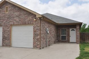 7600-7602 Novella Drive - Photo 1 of 1