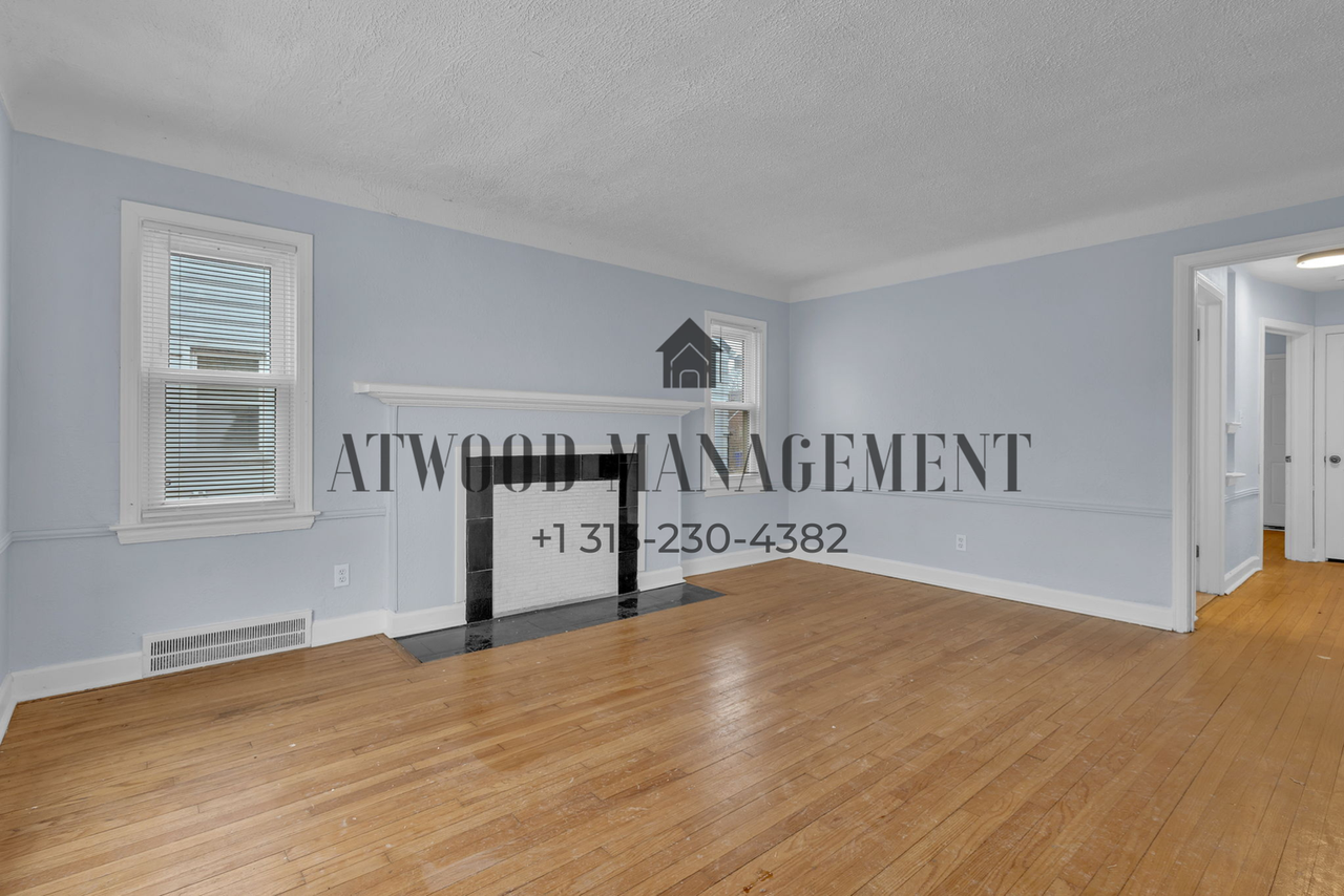 11336 Marlowe St - Photo 3 of 12