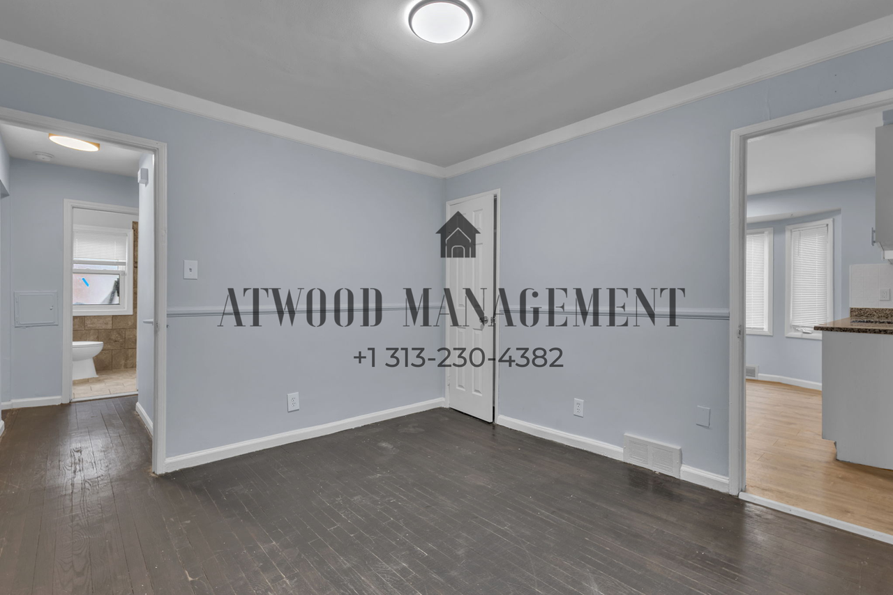 16225 Manning St - Photo 3 of 13