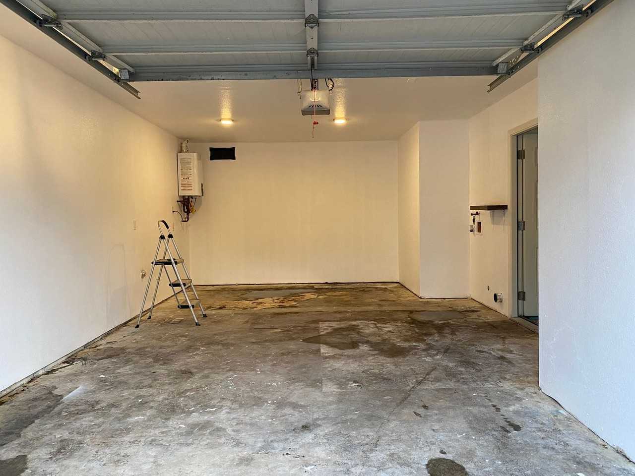 2706 Truxtun Ave #B - Photo 6 of 21