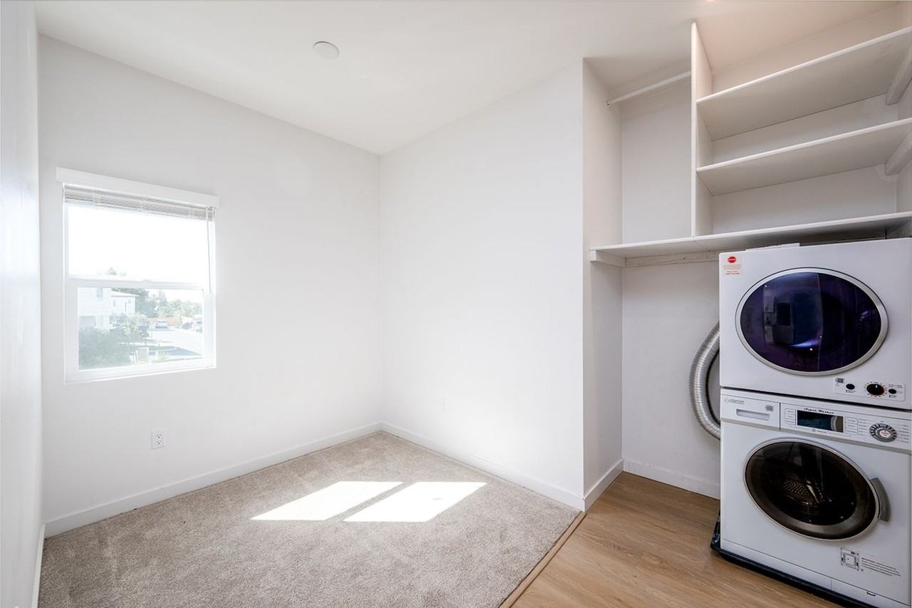 2201 Bonita Ct - Photo 4 of 7