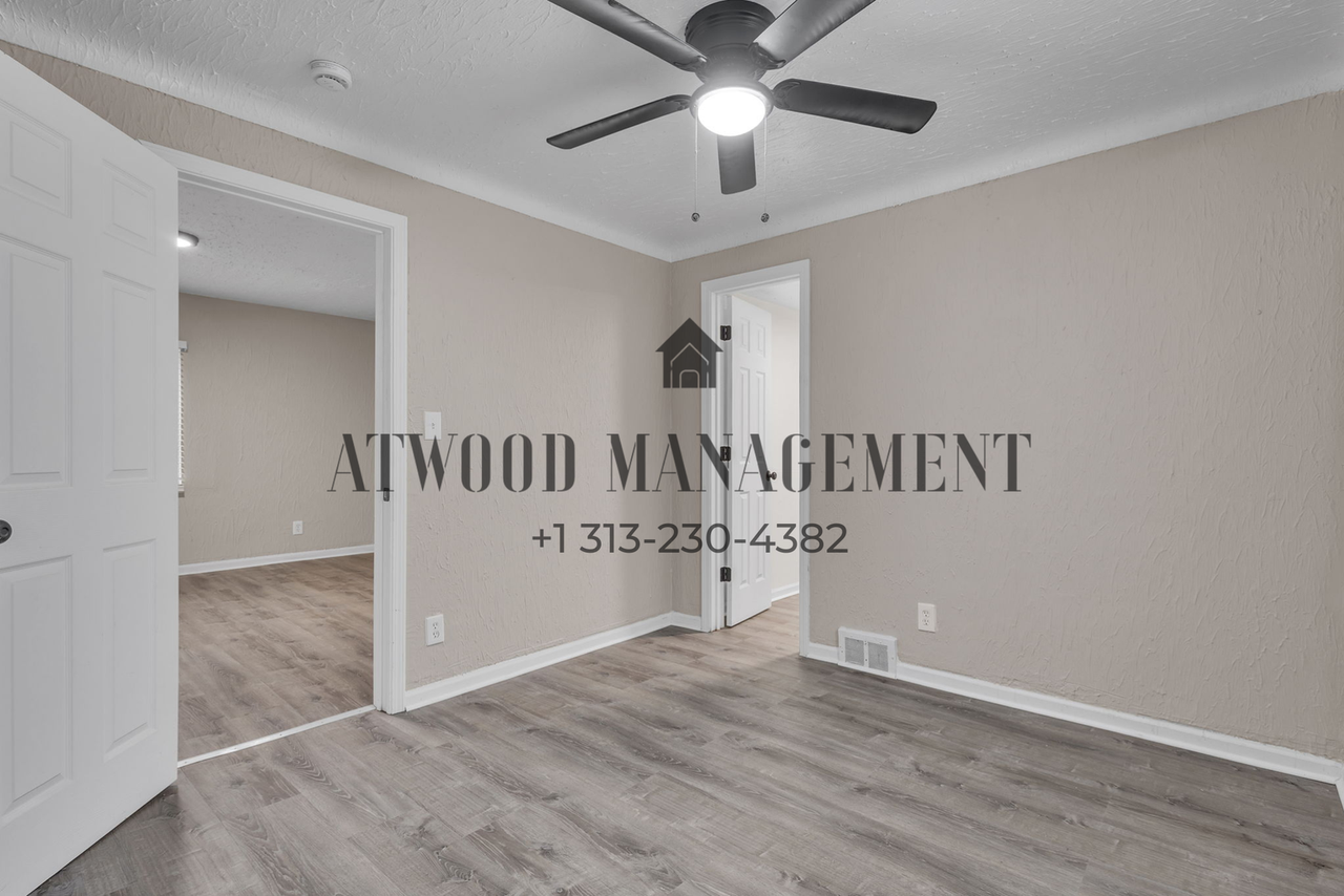 20000 Prairie St - Photo 5 of 9