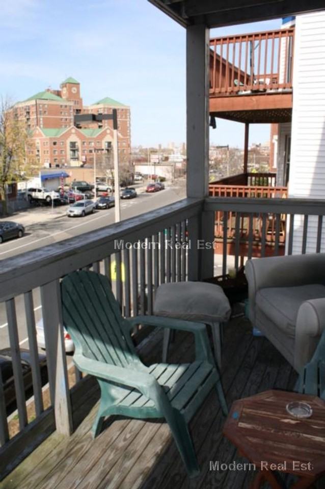 530B Cambridge St - Photo 3 of 20