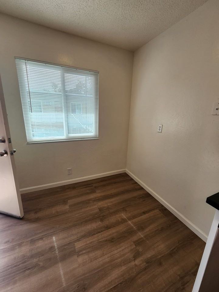 289 - 1895 San Vincente - Photo 4 of 19