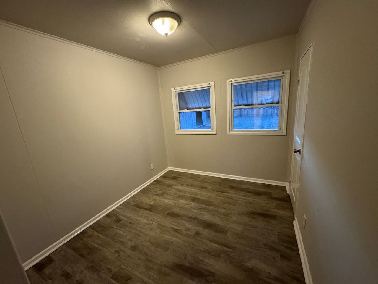 4018 Tyler St - Photo 4 of 16