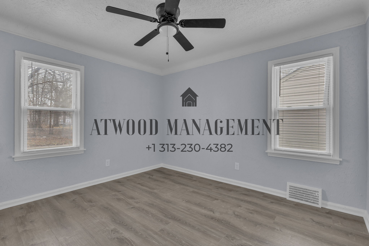 21451 Glenco St - Photo 6 of 10