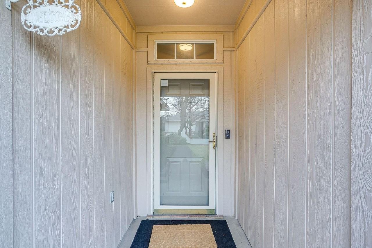 5712 Springtide Dr - Photo 2 of 27