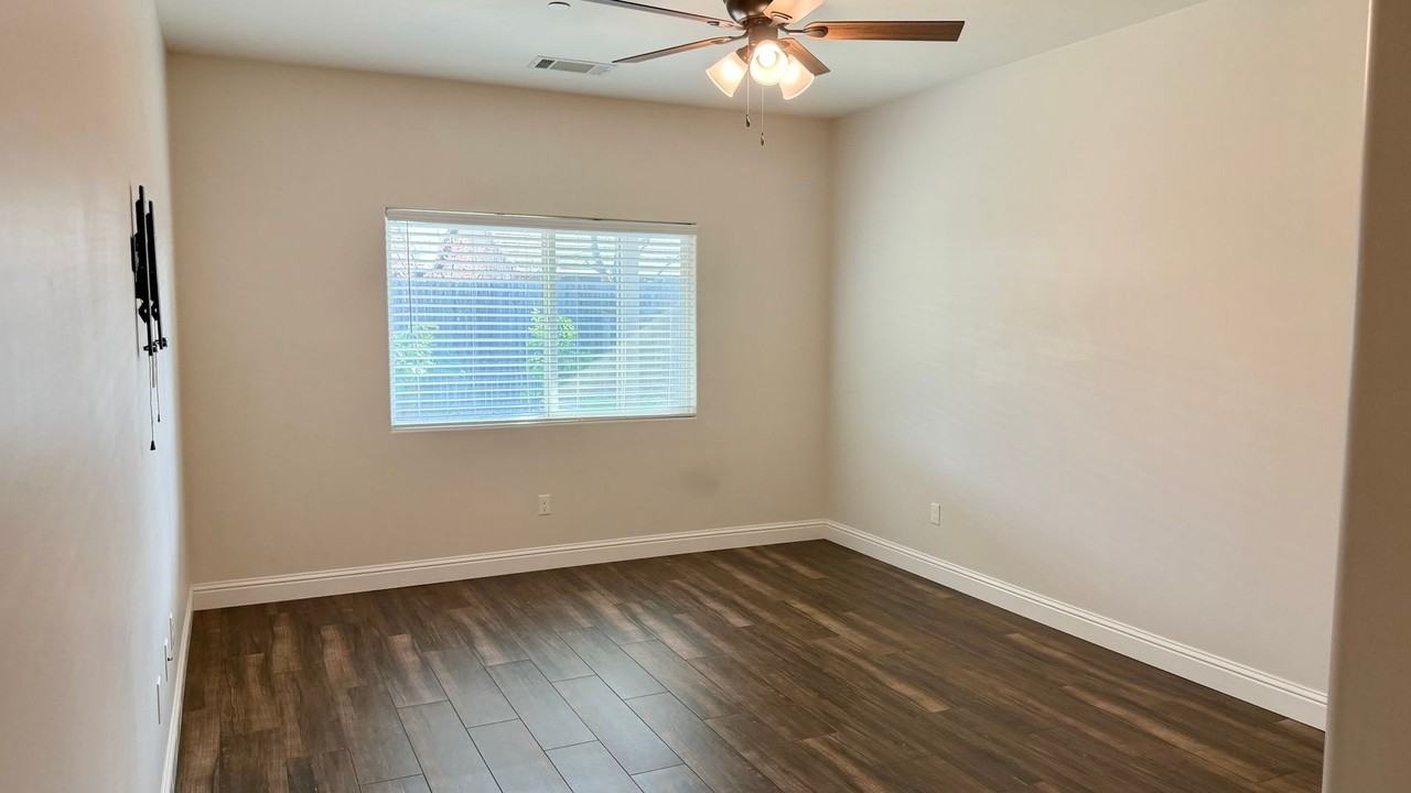 13515 Arden Forest Dr - Photo 4 of 18